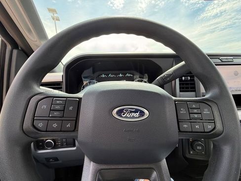 New 2026 Ford F250 XL w/ XL Off-Road Package AWD/4WD image 12