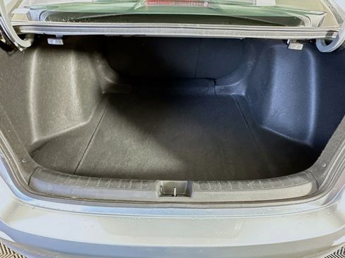 Used 2025 Honda Civic Sport image 28