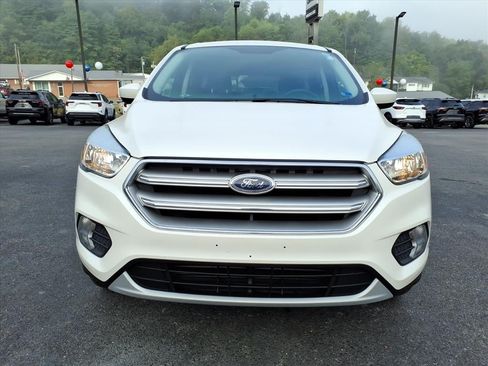 Used 2017 Ford Escape SE AWD/4WD image 11