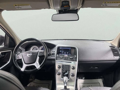Used 2013 Volvo XC60 3.2 AWD/4WD image 23