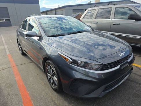 Used 2024 Kia Forte LXS FWD image 2