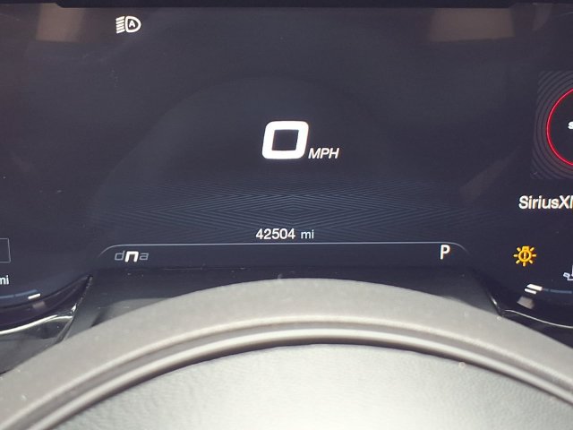 Used 2024 Alfa Romeo Stelvio Ti AWD/4WD image 18