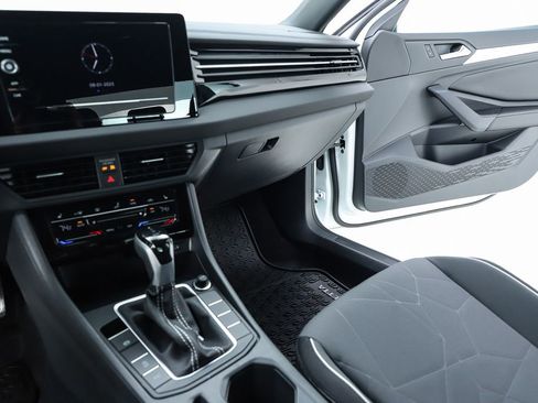 New 2025 Volkswagen Jetta Sport image 23