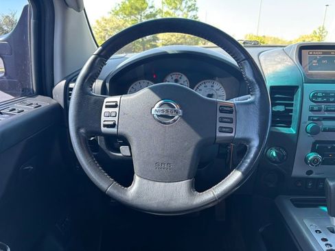 Used 2010 Nissan Titan PRO-4X w/ Pro-4x Leather Pkg AWD/4WD image 21