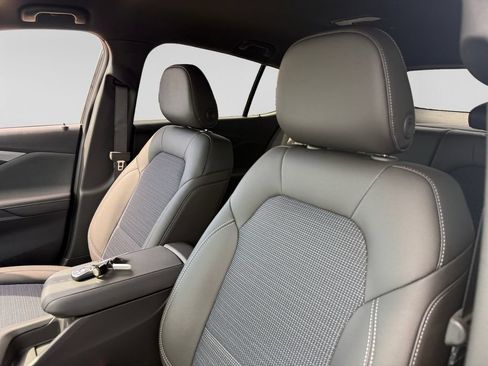 New 2026 Buick Envista Sport Touring w/ Convenience I Package FWD image 17
