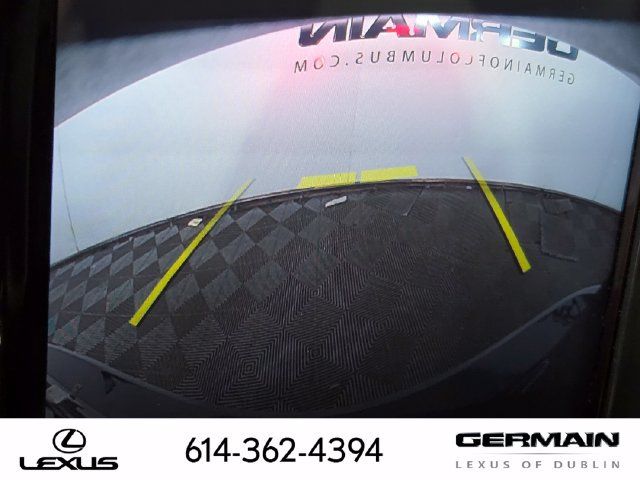 Used 2020 Volvo V60 T5 Cross Country AWD/4WD image 31