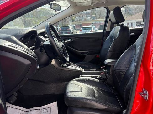 Used 2016 Ford Focus SE w/ Equipment Group 201A image 17