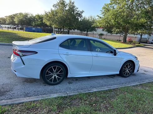 Certified 2024 Toyota Camry SE image 5
