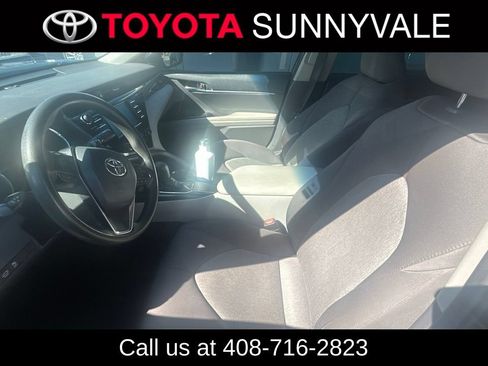 Used 2019 Toyota Camry LE FWD image 5