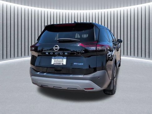 Used 2023 Nissan Rogue SV AWD/4WD image 9