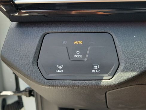 Certified 2023 Volkswagen ID.4 Pro RWD image 27