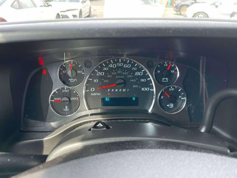 Used 2020 Chevrolet Express 3500 LT w/ LT Preferred Equipment Group image 22