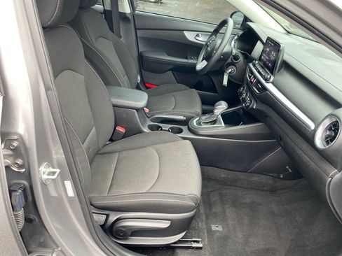 Certified 2023 Kia Forte LXS image 24