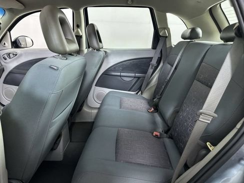 Used 2008 Chrysler PT Cruiser FWD image 26