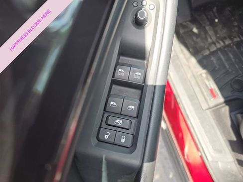 Certified 2022 Jeep Grand Cherokee L Laredo w/ Luxury Tech Group I AWD/4WD image 14