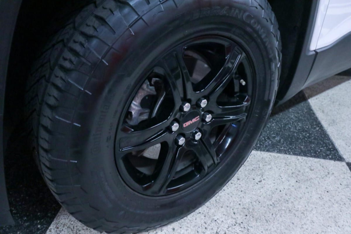 Used 2023 GMC Acadia AT4 w/ Technology Package AWD/4WD image 40