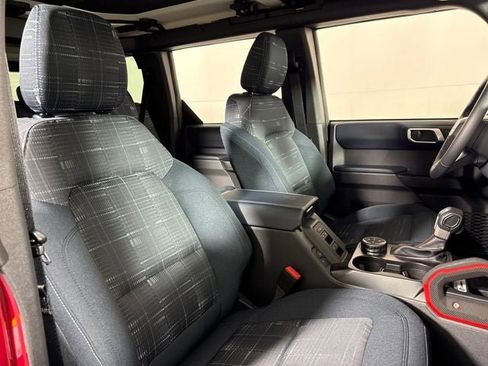 New 2025 Ford Bronco Heritage Edition image 10