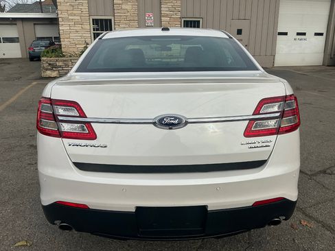 Used 2014 Ford Taurus Limited image 4