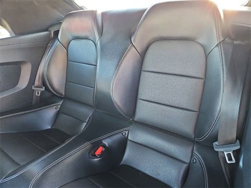 Used 2023 Ford Mustang Premium image 7
