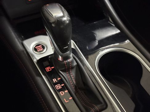 Used 2024 Nissan Altima 2.5 SR FWD image 17