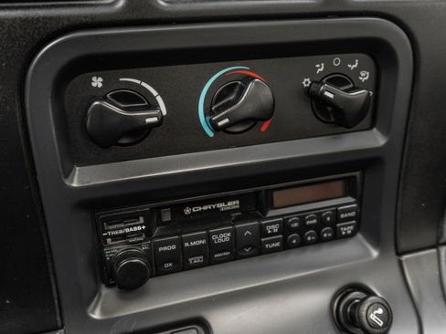 Used 1996 Dodge Viper RT/10 image 27