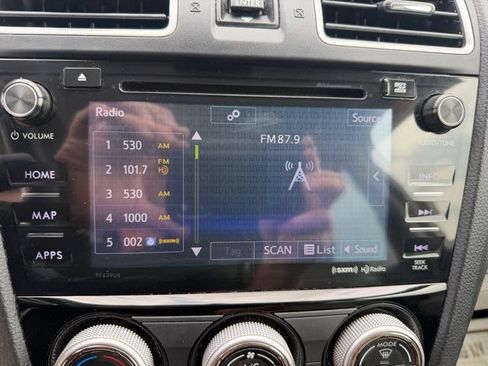 Used 2018 Subaru Forester 2.5i Limited AWD/4WD image 13