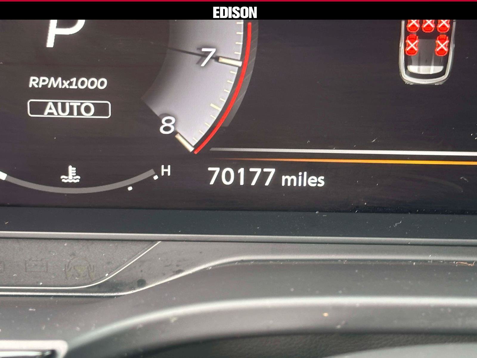 Used 2023 INFINITI QX60 Luxe w/ Cargo Package AWD/4WD image 26