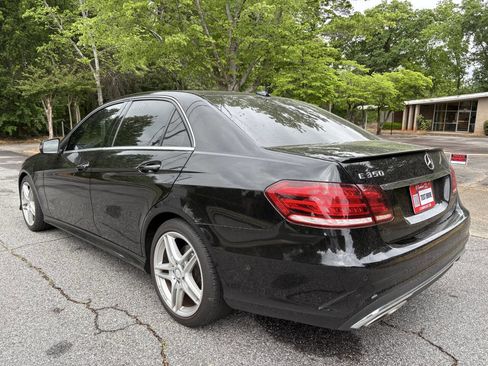 Used 2014 Mercedes-Benz E 350 Sedan image 16
