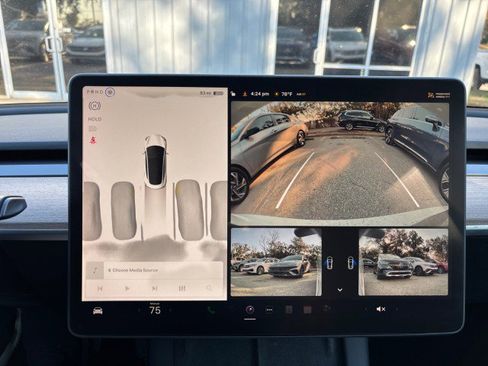 Used 2023 Tesla Model 3 Long Range image 18