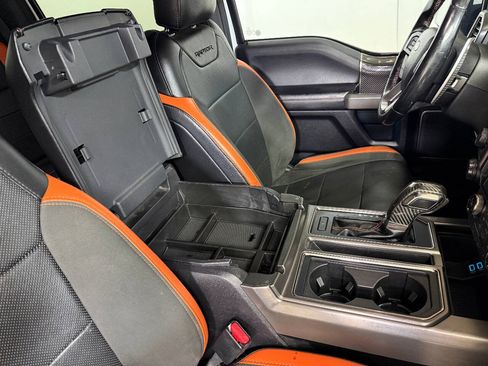 Used 2017 Ford F150 Raptor w/ Equipment Group 802A Luxury AWD/4WD image 35