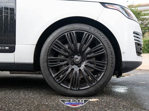 Used 2018 Land Rover Range Rover Long Wheelbase Supercharged image 9