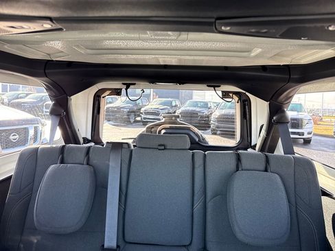 Used 2025 Jeep Wrangler Sahara 4xe image 25