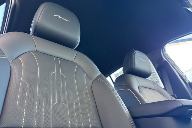 New 2026 Buick Envista Avenir FWD image 18