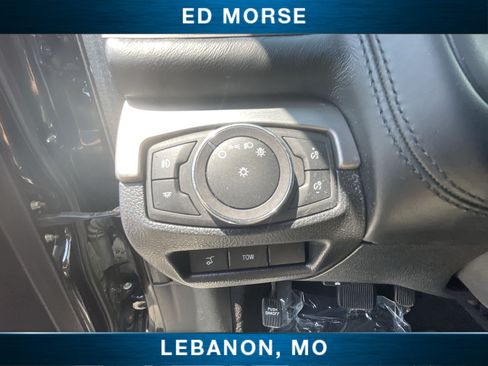 Used 2019 Ford Explorer Platinum AWD/4WD image 17
