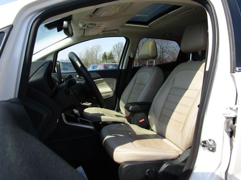 Used 2018 Ford EcoSport Titanium image 16