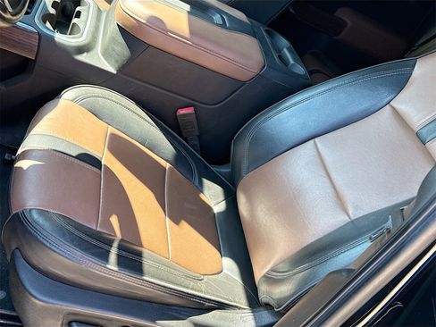 Used 2021 Chevrolet Silverado 3500 High Country image 19