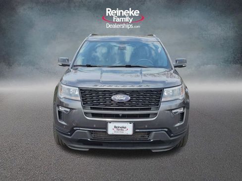 Used 2018 Ford Explorer Sport w/ Equipment Group 401A AWD/4WD image 2