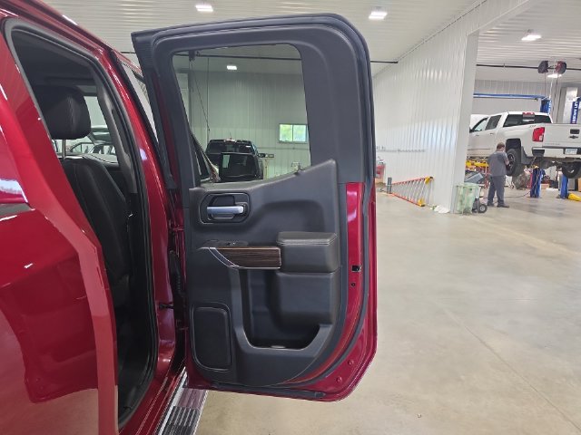 Used 2019 Chevrolet Silverado 1500 RST w/ All-Star Edition AWD/4WD image 27