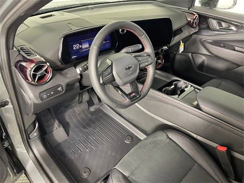 New 2026 Chevrolet Blazer EV RS image 3