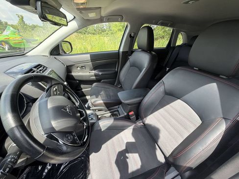 Used 2024 Mitsubishi Outlander Sport SE AWD/4WD image 13