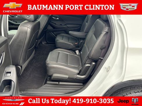 Used 2021 Chevrolet Traverse Premier w/ Redline Edition AWD/4WD image 26