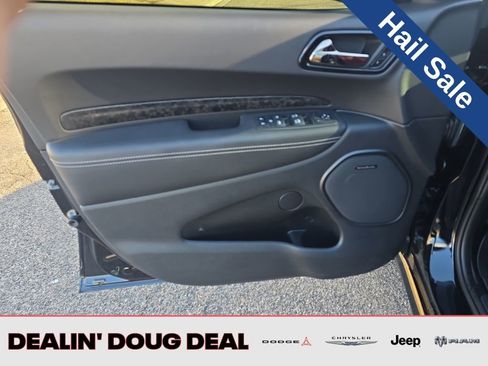 Used 2024 Dodge Durango SRT Hellcat image 11