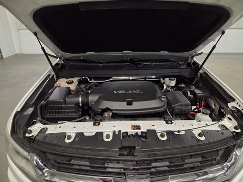 Used 2020 Chevrolet Colorado LT w/ Safety Package image 37