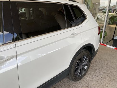 Certified 2023 Volkswagen Tiguan SE FWD image 53