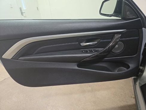 Used 2016 BMW 435i Convertible RWD image 18