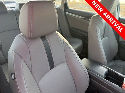 Used 2017 Honda Civic Touring image 16