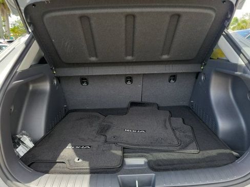 Certified 2024 Hyundai Kona SEL FWD image 6