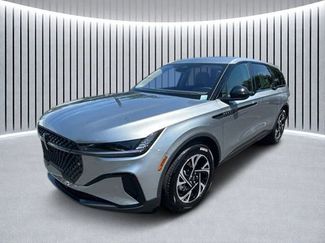 New 2025 Lincoln Nautilus Premier w/ Equipment Group 102A video 2