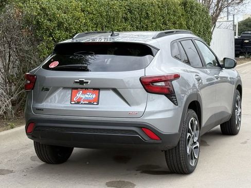 New 2026 Chevrolet Trax RS image 4