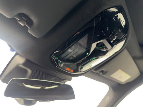 Used 2024 BMW i5 eDrive40i image 74